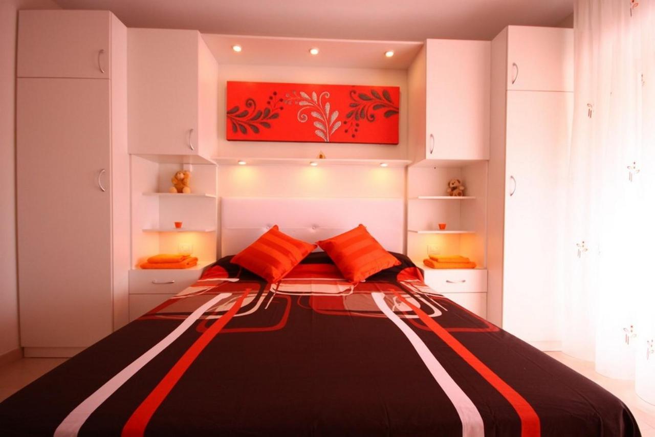 Fabulous Two Bedroom Apartment Near Las Vistas Beach In Los Cristianos Arona  Bagian luar foto