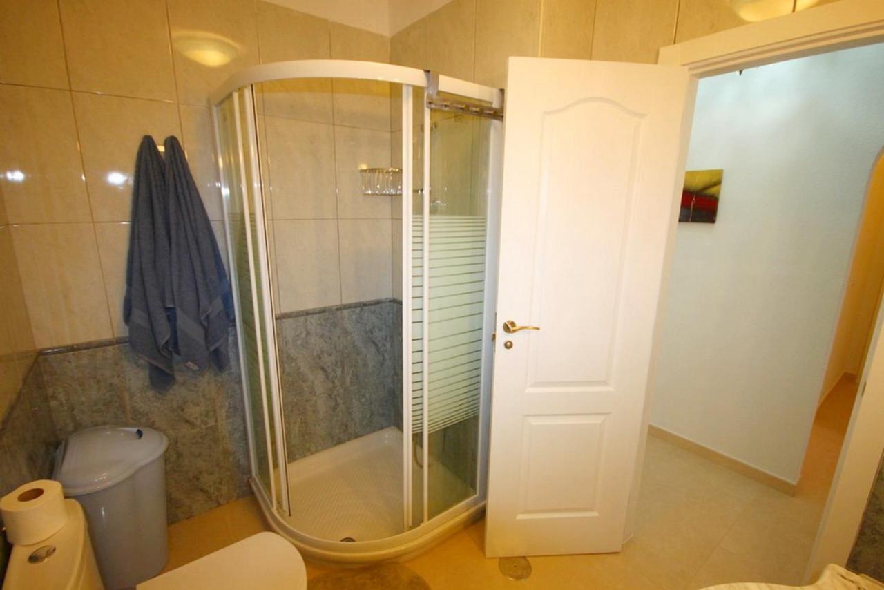 Fabulous Two Bedroom Apartment Near Las Vistas Beach In Los Cristianos Arona  Bagian luar foto